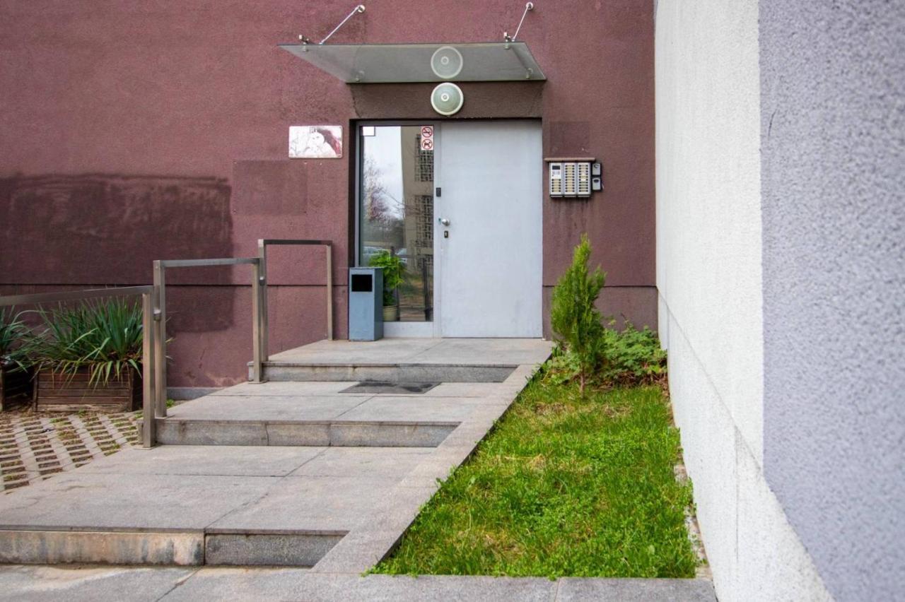 Comfort Studio Studentski Grad Sofia Exterior foto